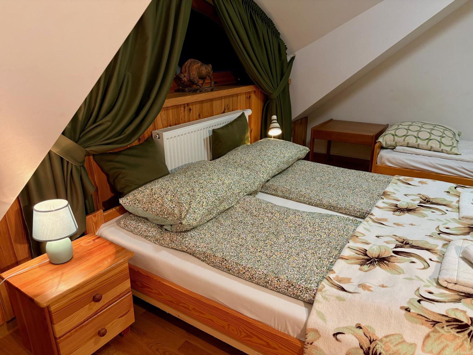 Debowa Dziupla Hotel Bialowieza Exterior photo